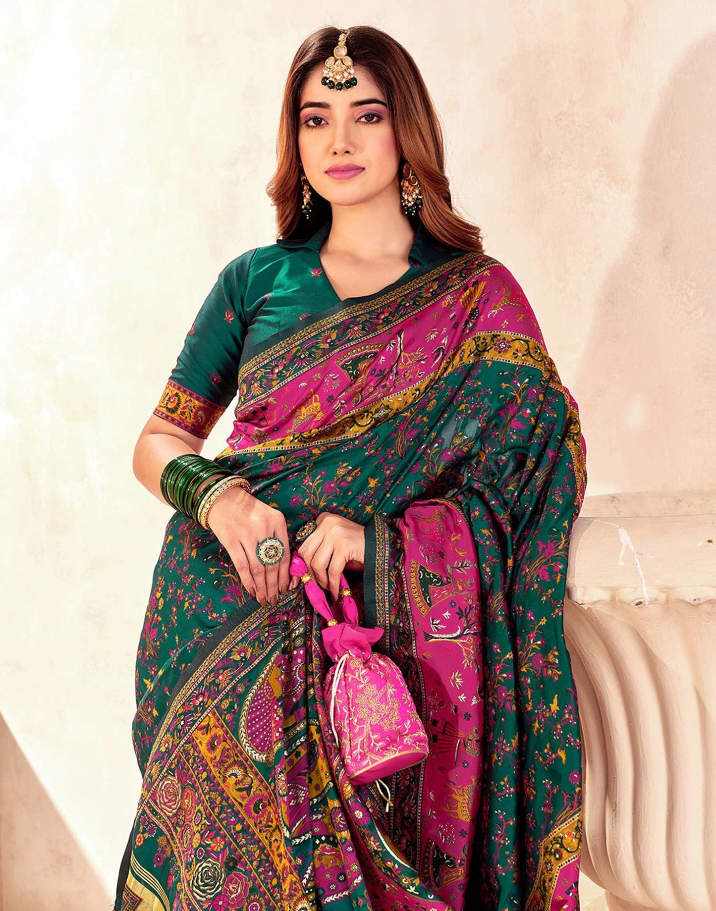 Elegant Green & Pink Printed Saree with Traditional Art Motifs | Festive & Ethnic Wear Saree