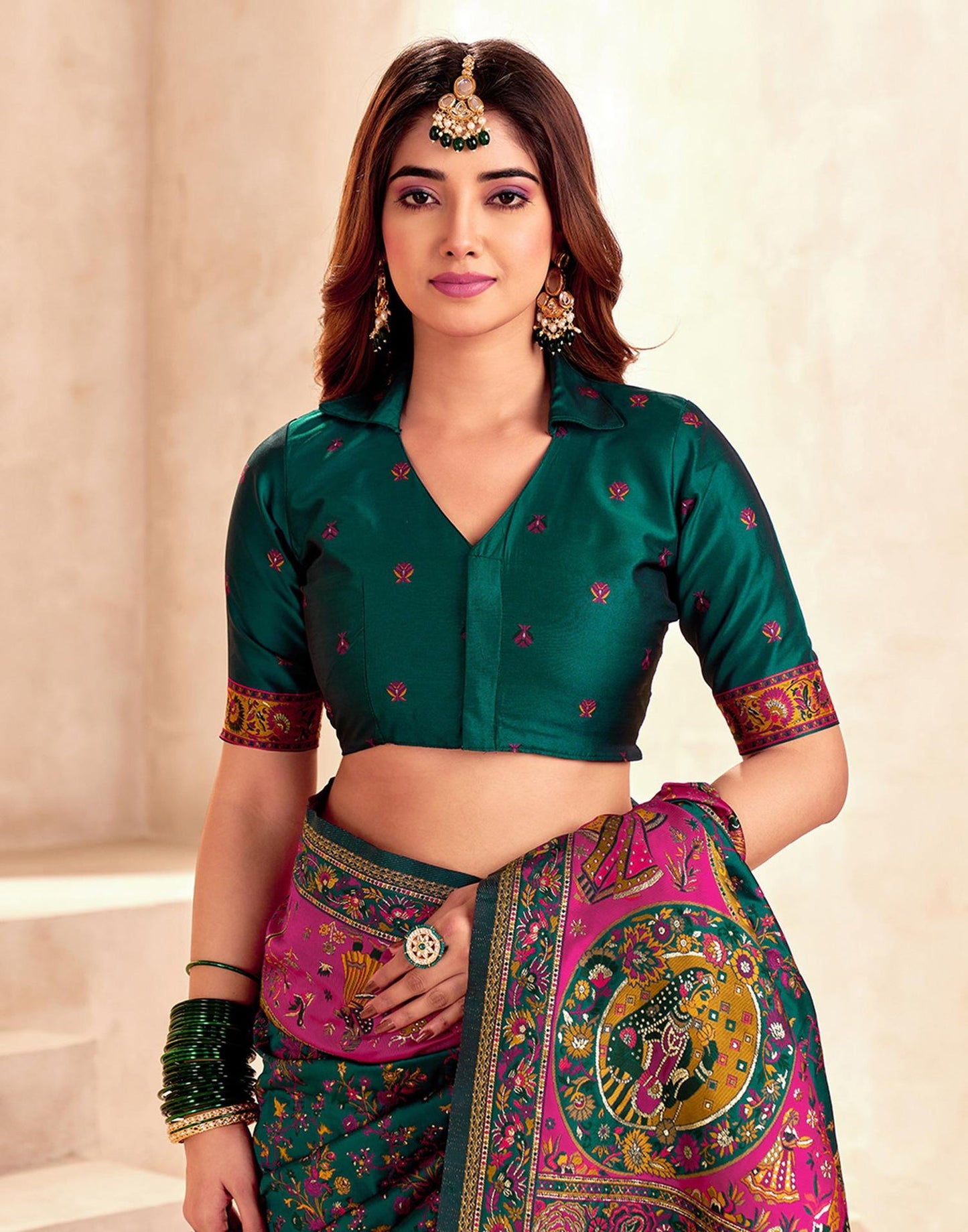 Elegant Green & Pink Printed Saree with Traditional Art Motifs | Festive & Ethnic Wear Saree